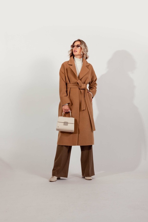 *Camel wool and cashmere coat